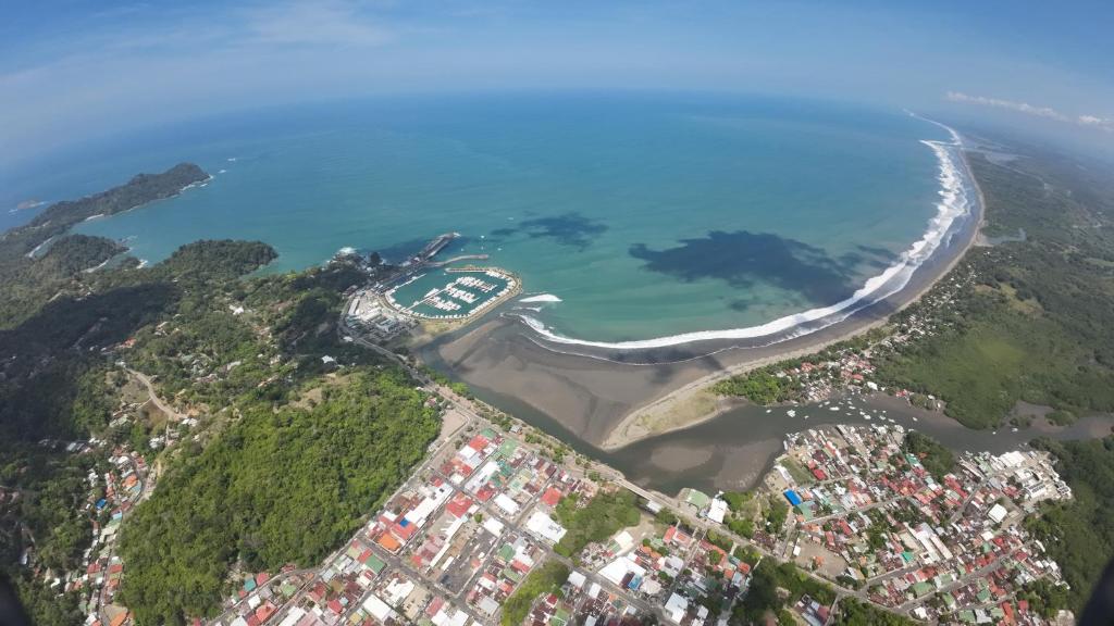 landscape quepos city tour